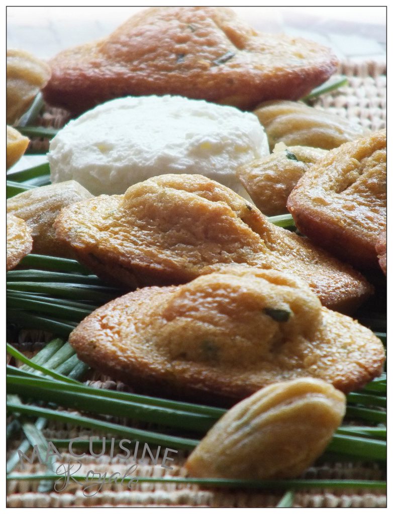 Madeleines salate al caprino fresco ed erba cipollina